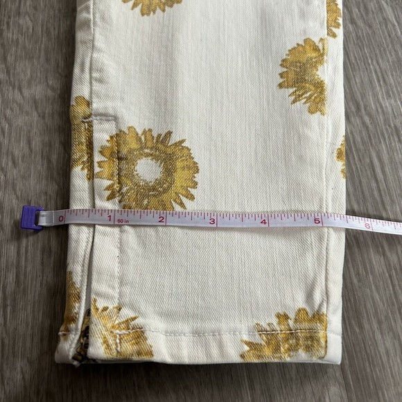 Women’s GUESS Collection Floral Skinny Ankle Jean Sunflower Cropped Pants Sz 30 - Picture 5 of 15